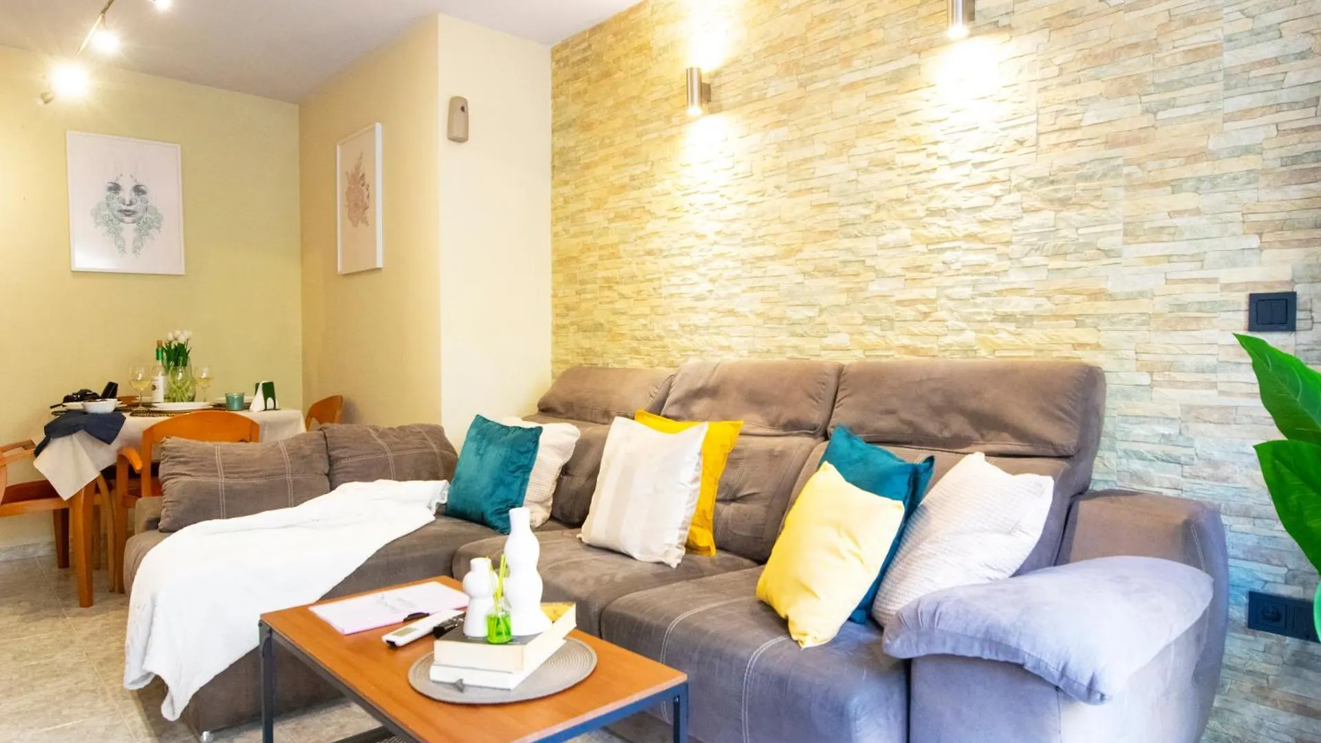 Casa Con Gran Patio Privado Apartment Malaga Spain