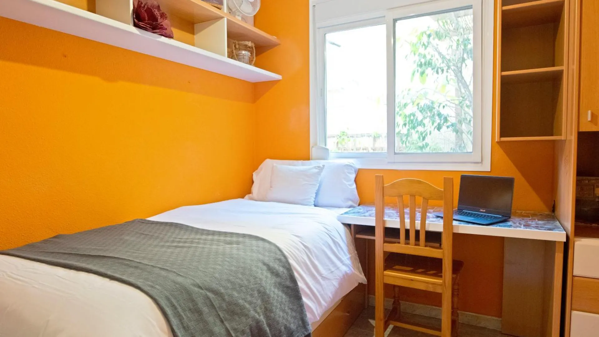 Casa Con Gran Patio Privado Apartment Malaga 0*,  Spain
